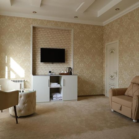 Euro Hotel กูบา ภายนอก รูปภาพ